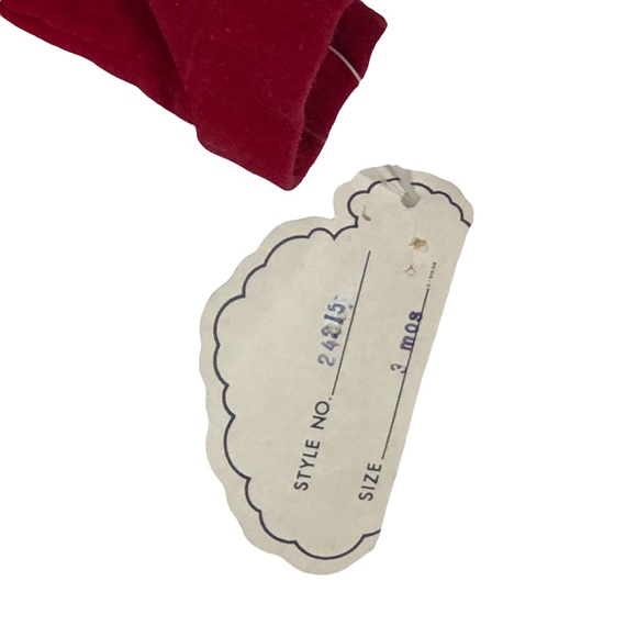 Vintage Carriage Boutique Red Velour Pleated Romper size 3 months - Picture 4 of 13